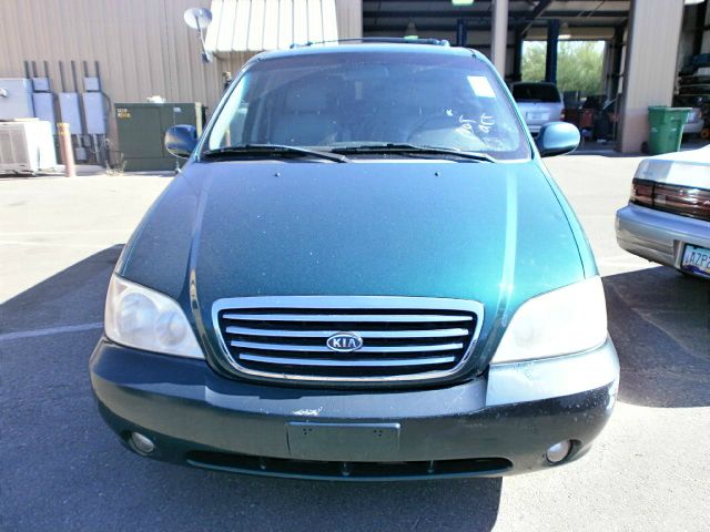 Kia Sedona 2002 photo 1