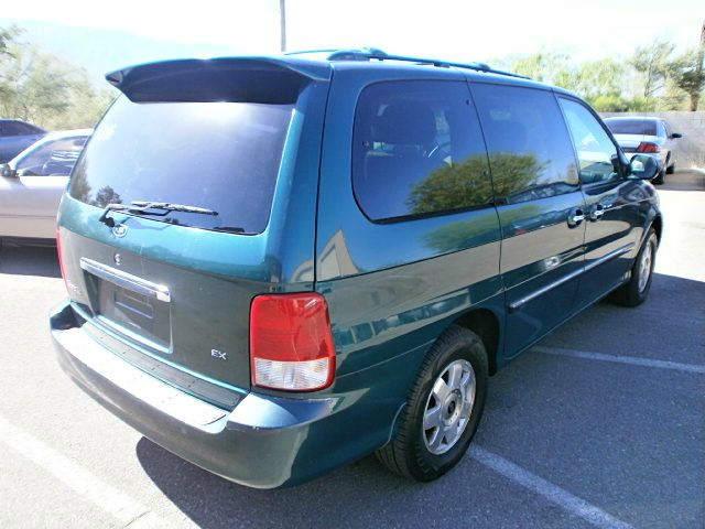 Kia Sedona 2002 photo 4