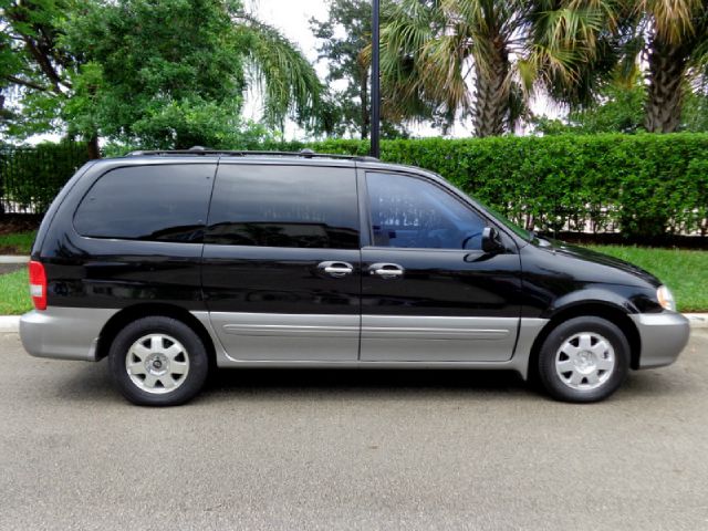 Kia Sedona 2003 photo 4