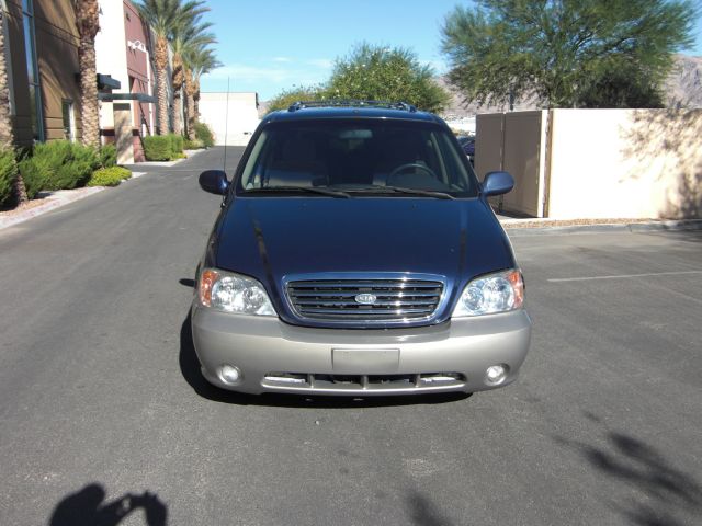 Kia Sedona 2003 photo 4