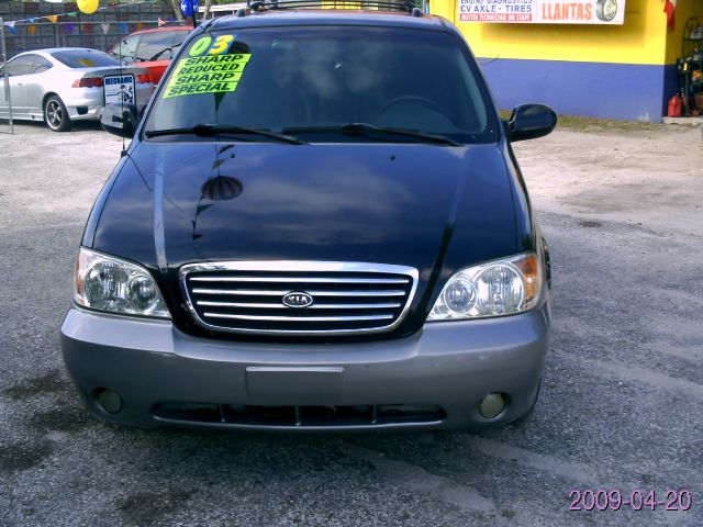 Kia Sedona 2003 photo 1