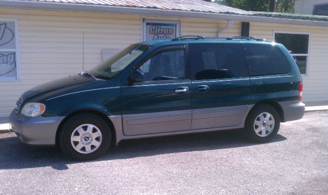 Kia Sedona 2003 photo 2