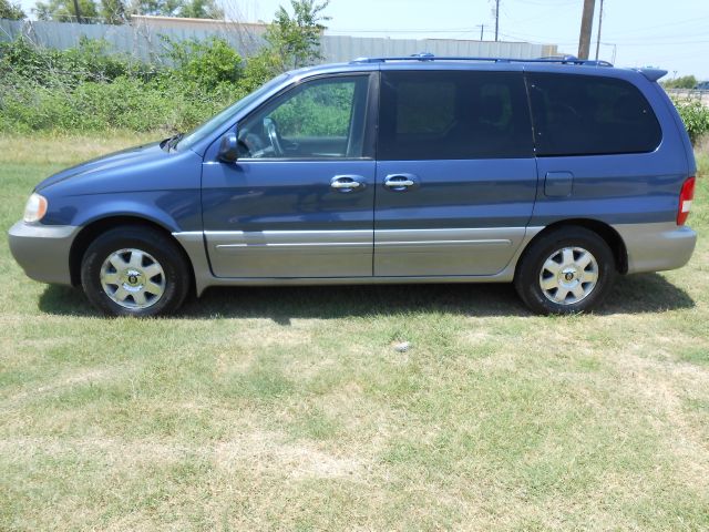 Kia Sedona 2003 photo 3