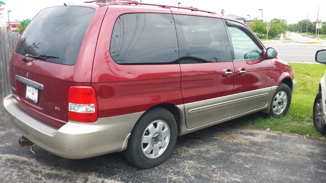 Kia Sedona 2003 photo 1