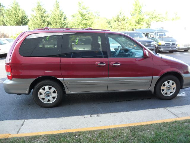 Kia Sedona 2003 photo 2