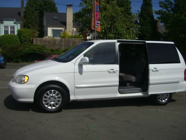 Kia Sedona Elk Conversion Van MiniVan