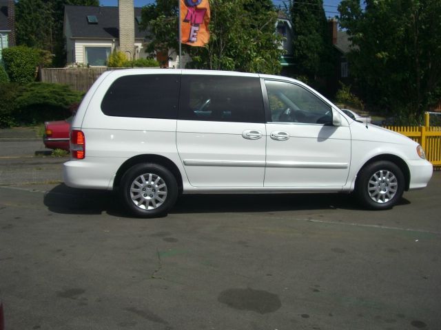 Kia Sedona 2003 photo 3