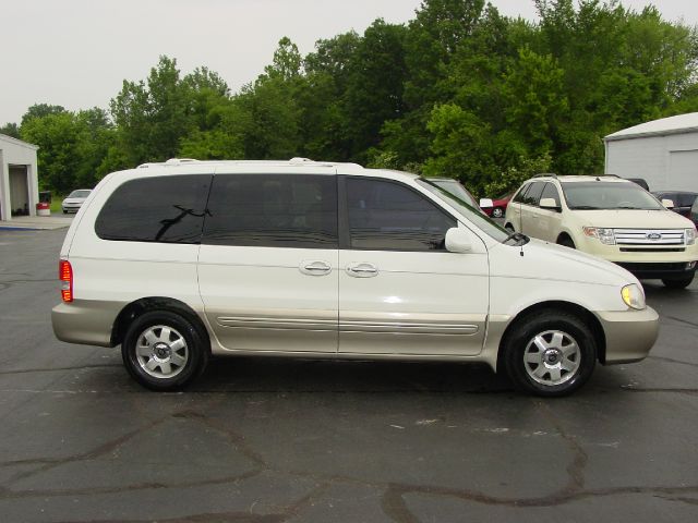 Kia Sedona 2003 photo 3