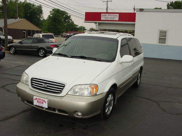 Kia Sedona 2003 photo 8