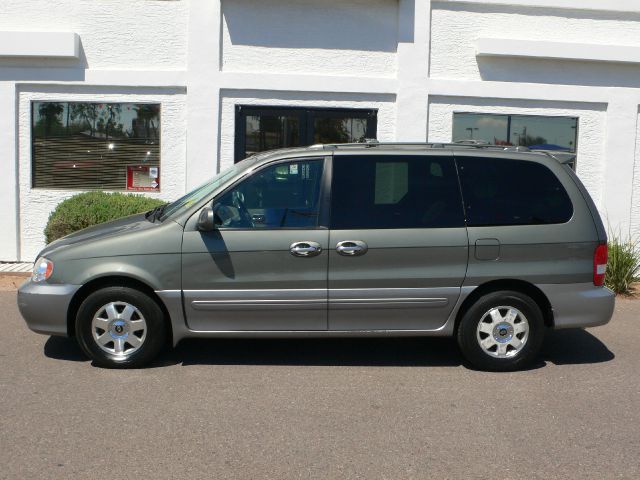 Kia Sedona 2003 photo 1