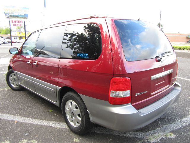 Kia Sedona 2003 photo 17