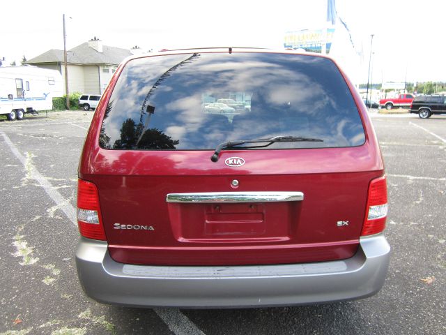 Kia Sedona 2003 photo 2