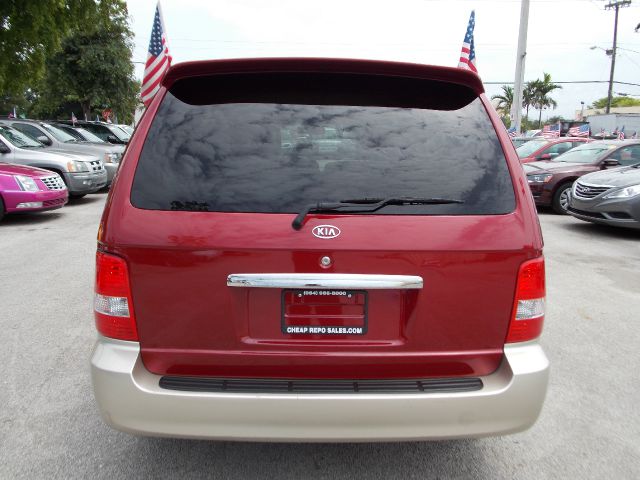 Kia Sedona 2003 photo 74