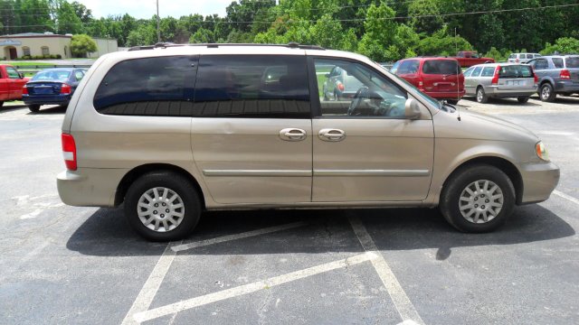 Kia Sedona 2003 photo 3