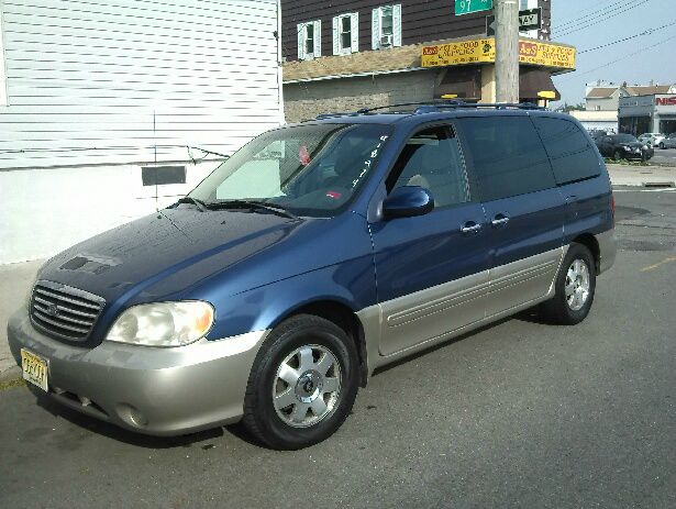 Kia Sedona 2003 photo 3