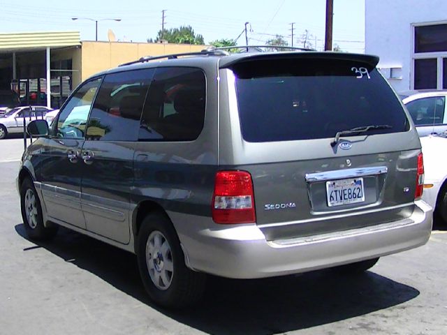 Kia Sedona 2003 photo 2