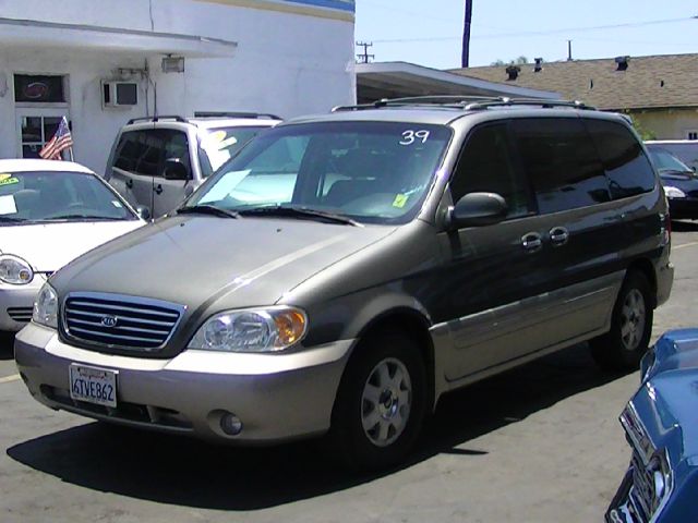 Kia Sedona 2003 photo 3