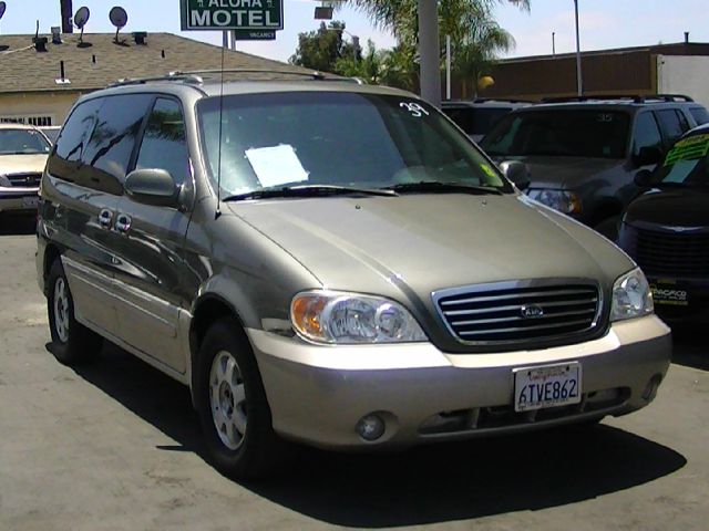 Kia Sedona 2003 photo 4