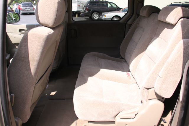 Kia Sedona 2003 photo 1