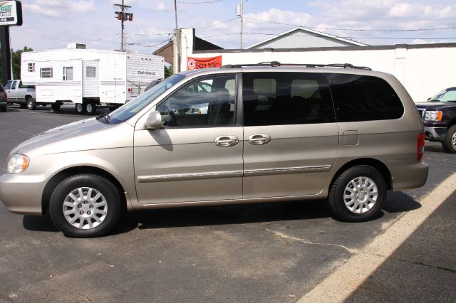 Kia Sedona 2003 photo 24