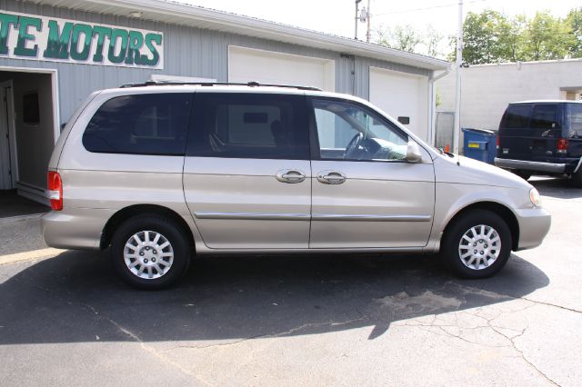 Kia Sedona 2003 photo 3