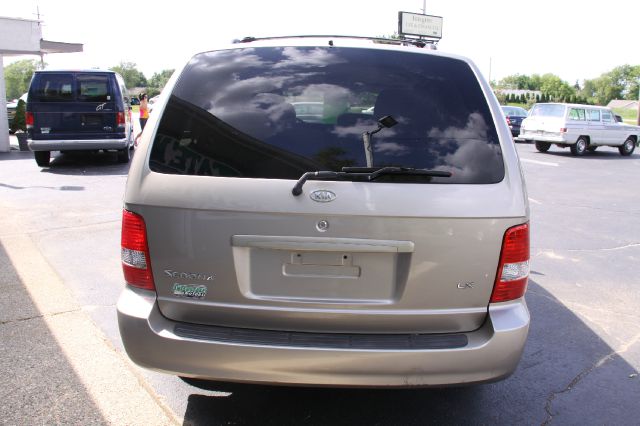 Kia Sedona 2003 photo 5