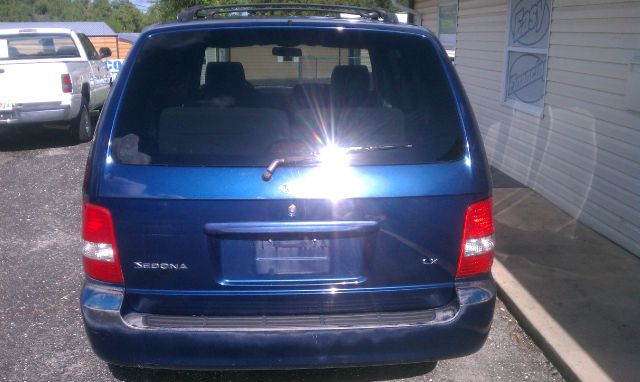 Kia Sedona 2004 photo 7