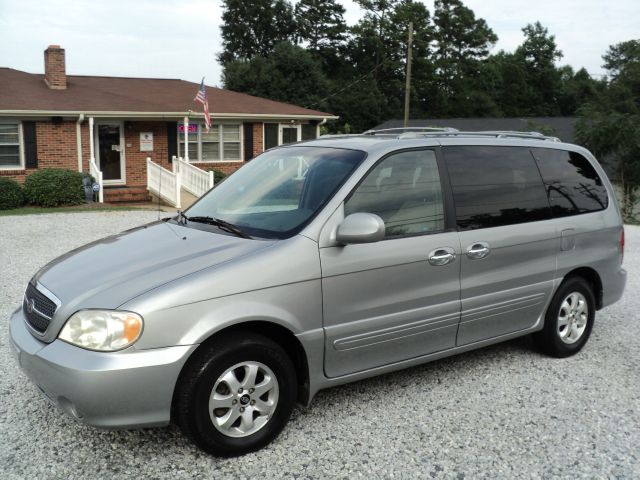 Kia Sedona 2004 photo 1