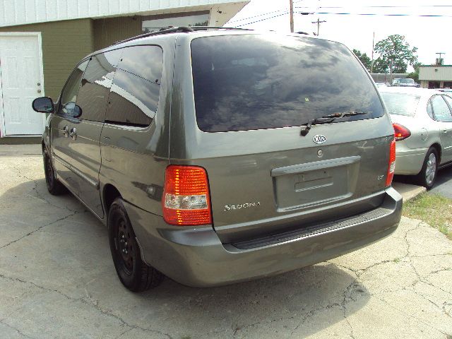 Kia Sedona Elk Conversion Van MiniVan