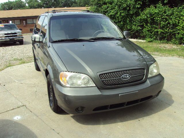 Kia Sedona 2004 photo 4