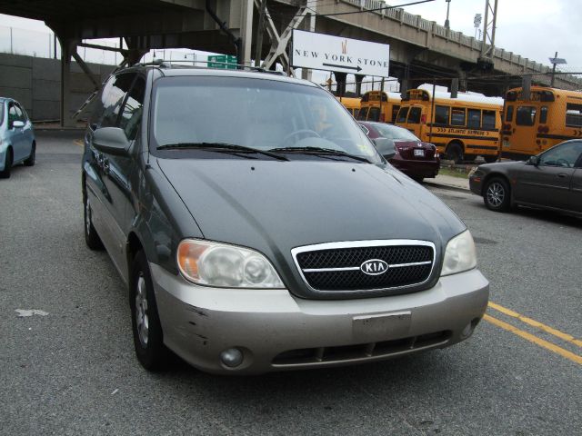 Kia Sedona 2004 photo 2