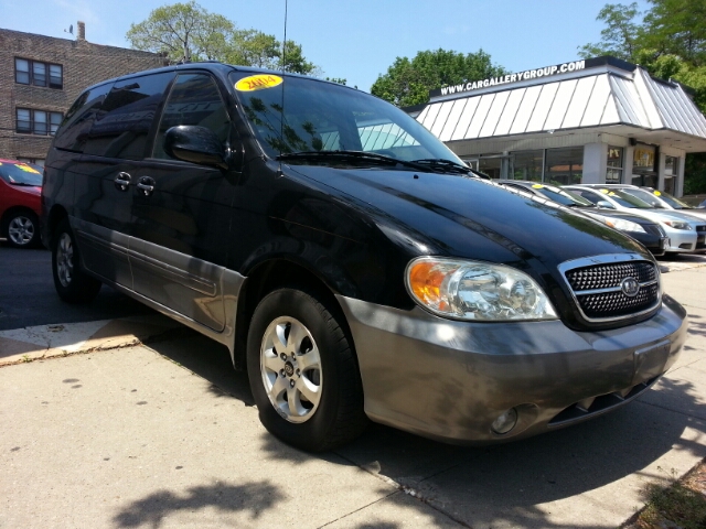 Kia Sedona 2004 photo 4