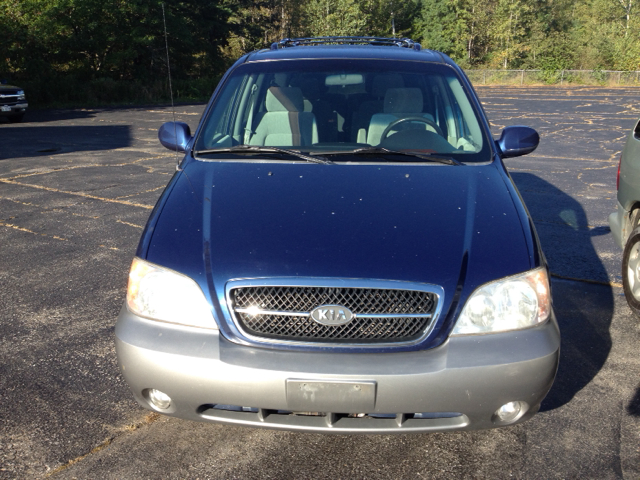 Kia Sedona 2004 photo 2