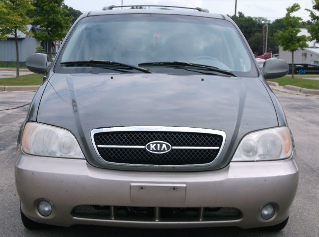 Kia Sedona 2004 photo 1