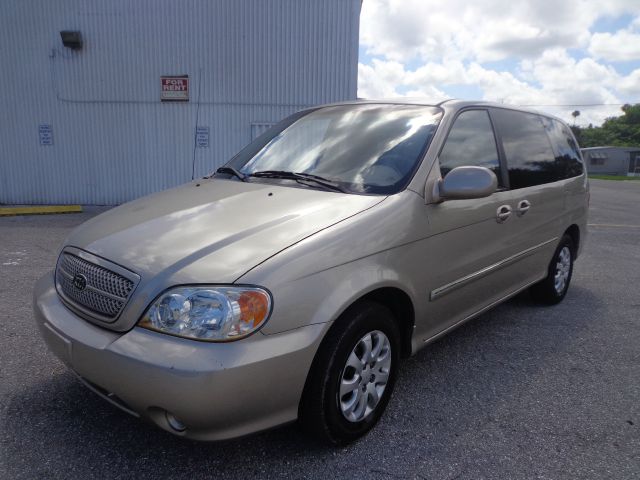 Kia Sedona Elk Conversion Van MiniVan