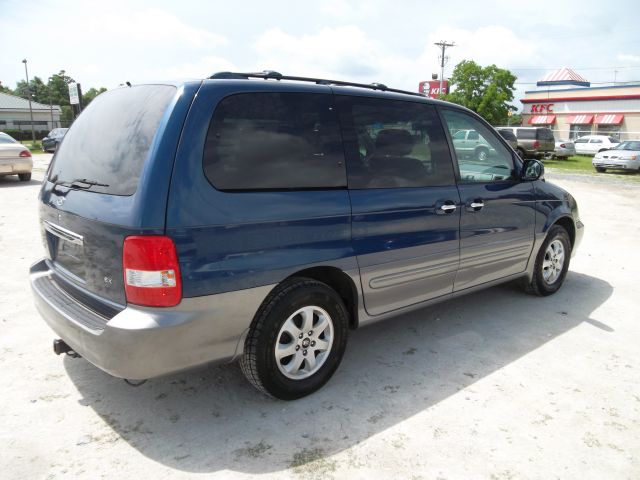 Kia Sedona 2005 photo 9