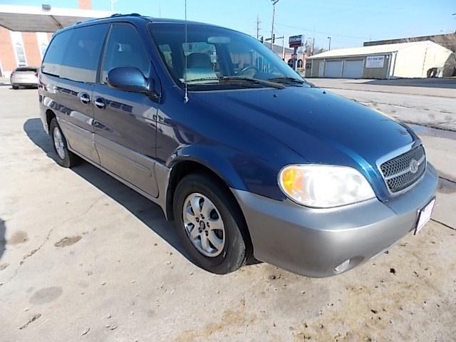 Kia Sedona 2005 photo 12