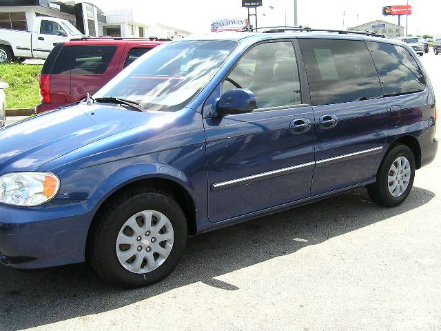 Kia Sedona Elk Conversion Van MiniVan