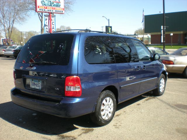 Kia Sedona 2005 photo 2