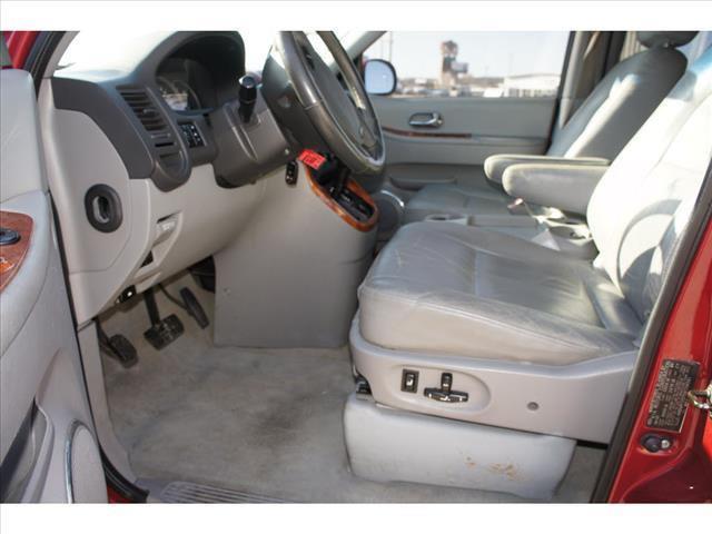 Kia Sedona 2005 photo 2