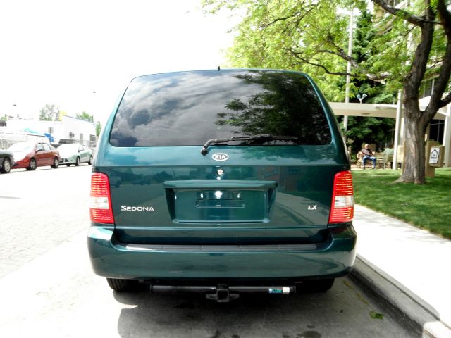 Kia Sedona 2005 photo 11