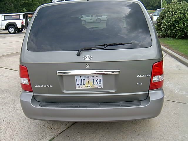 Kia Sedona 2005 photo 1