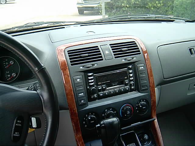 Kia Sedona 2005 photo 3