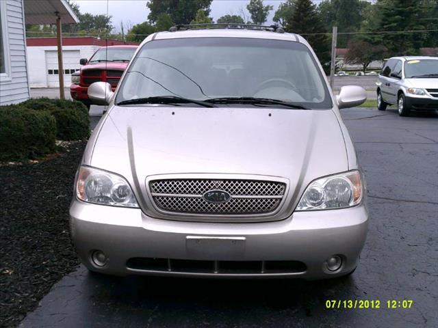 Kia Sedona 2005 photo 4