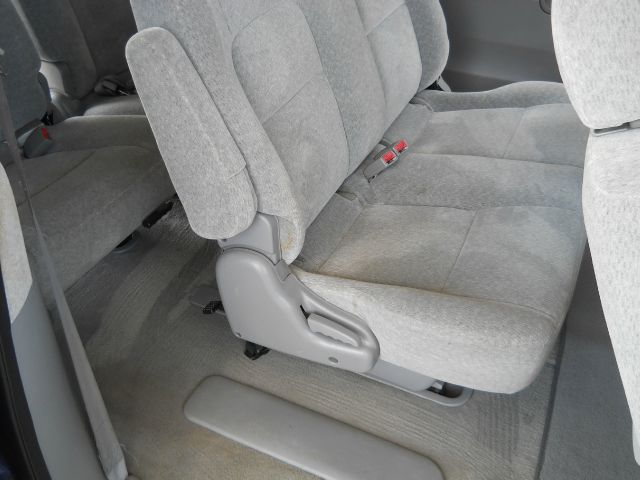 Kia Sedona 2005 photo 1