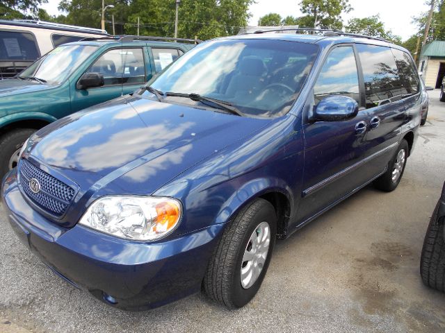 Kia Sedona 2005 photo 3