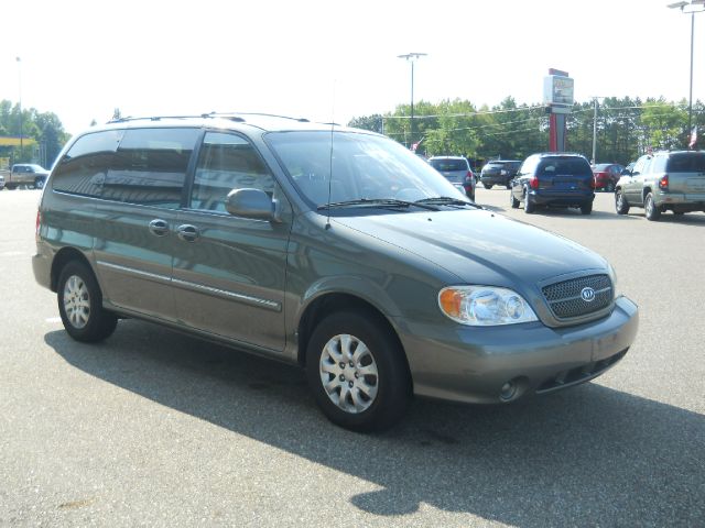 Kia Sedona 2005 photo 2