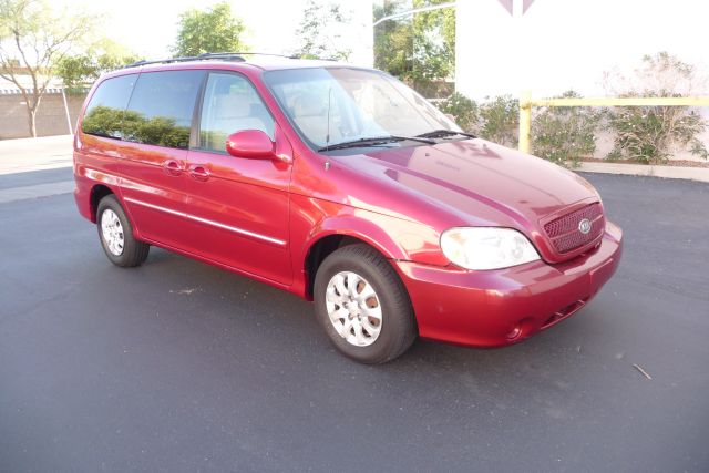 Kia Sedona 2005 photo 17