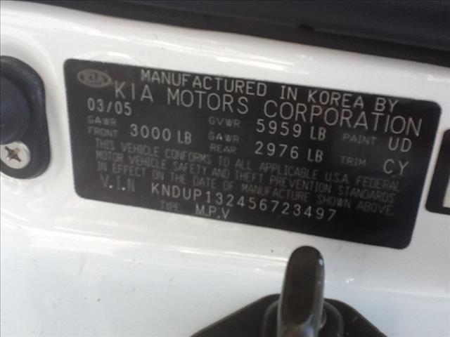 Kia Sedona 2005 photo 1