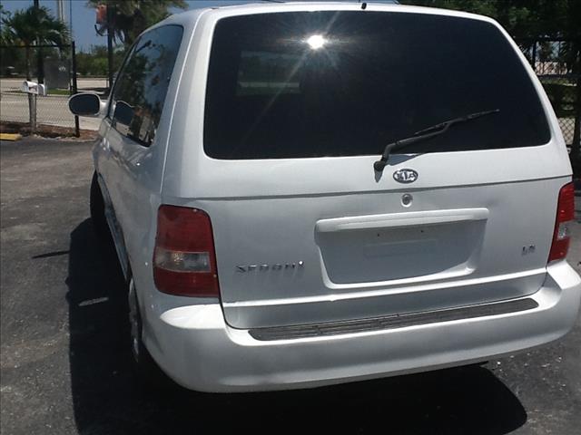 Kia Sedona 2005 photo 8